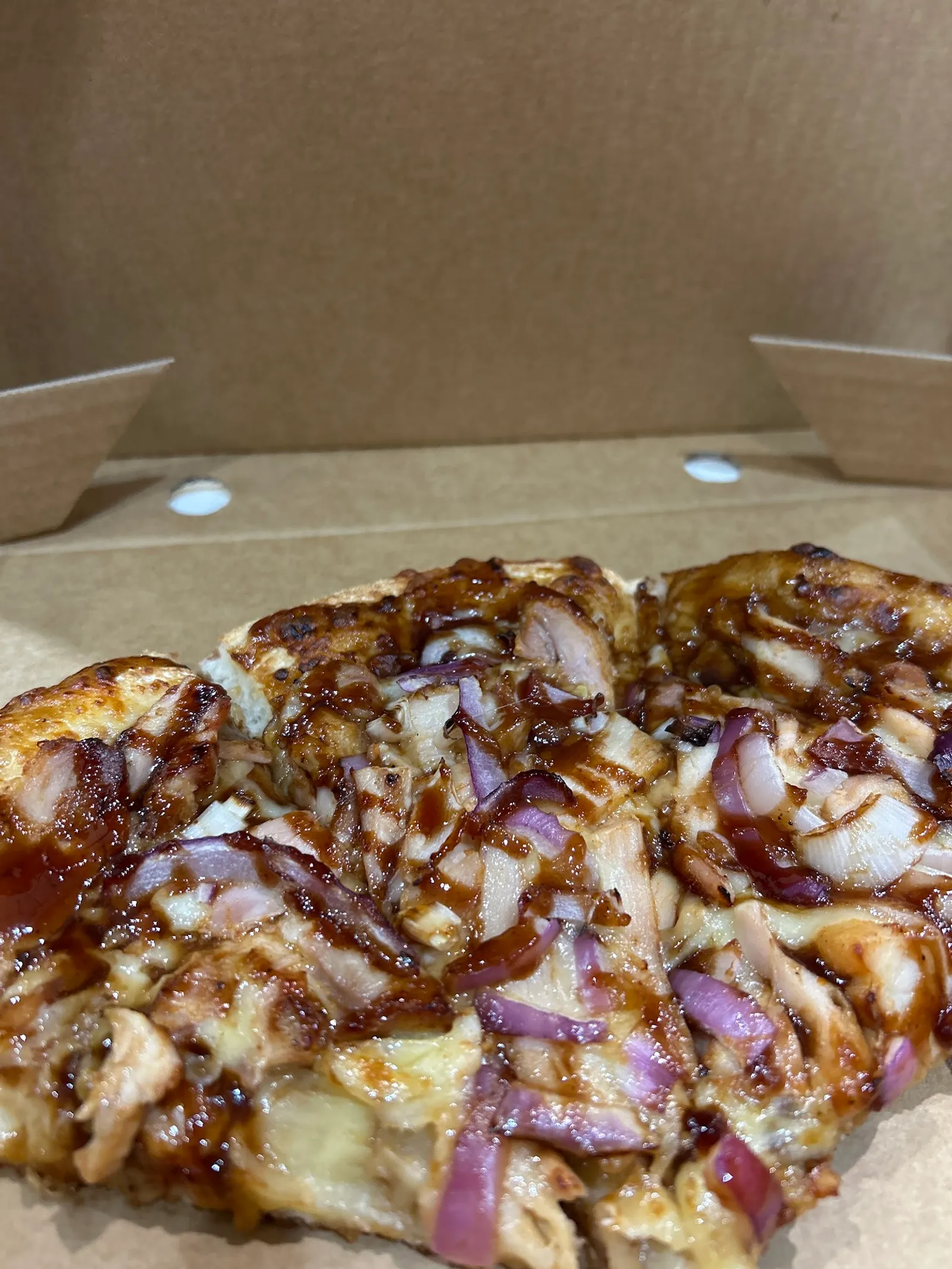 BBQ chicken pizza with caramelised onion